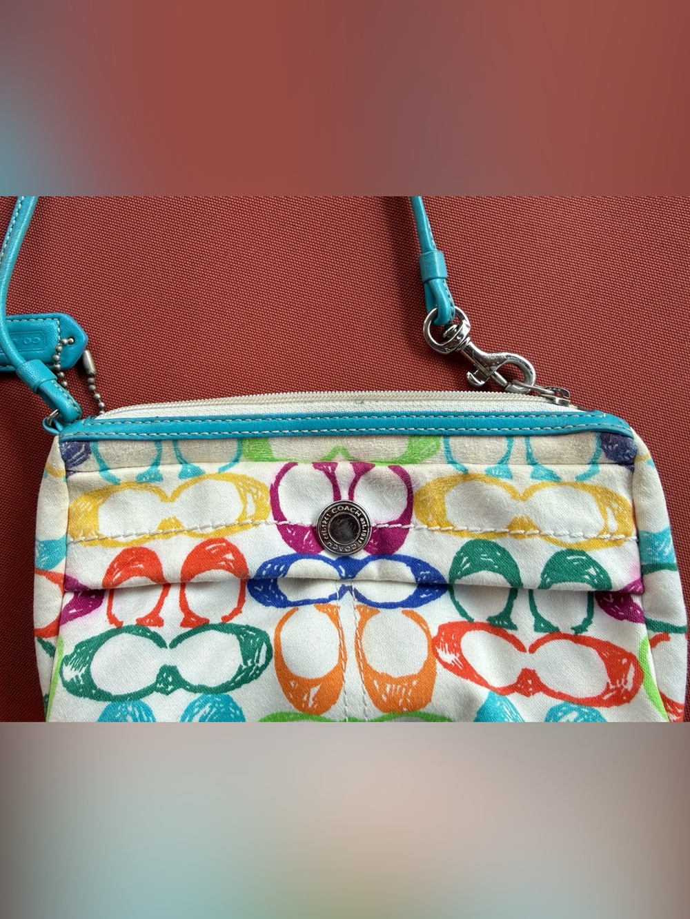 Coach Vintage Hampton Scribble Multicolor Y2K Wristlet/Pouch - Picture 4 of 12